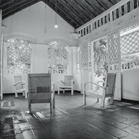 Colonial Bungalow Тангалла Экстерьер фото