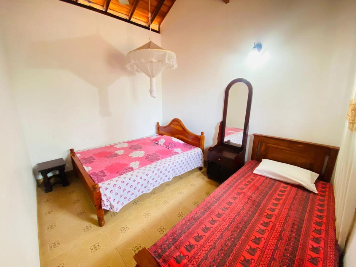 Colonial Bungalow Тангалла Экстерьер фото