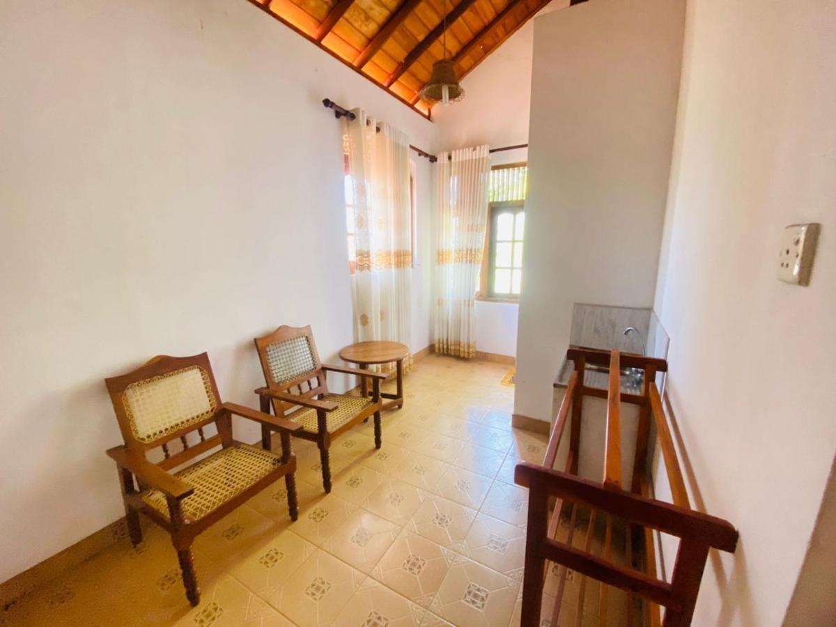 Colonial Bungalow Тангалла Экстерьер фото