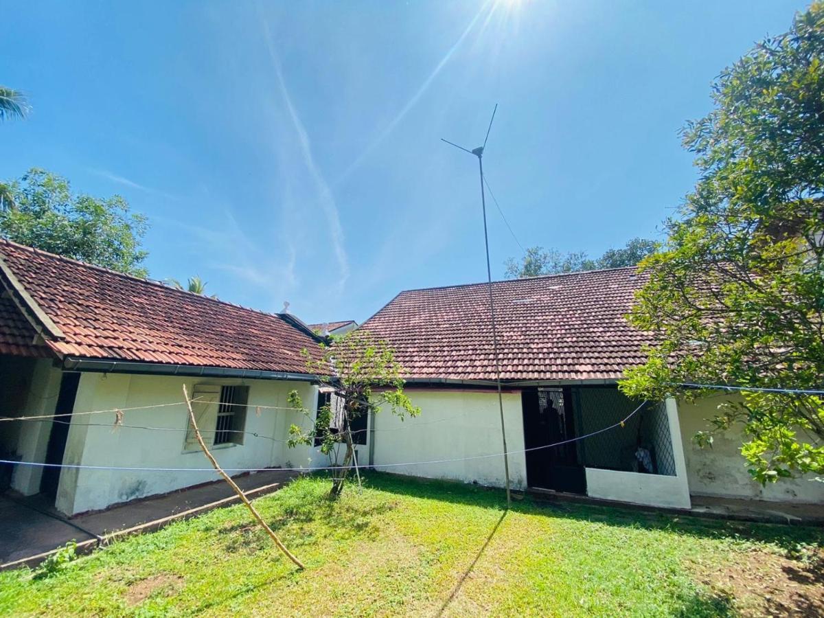 Colonial Bungalow Тангалла Экстерьер фото