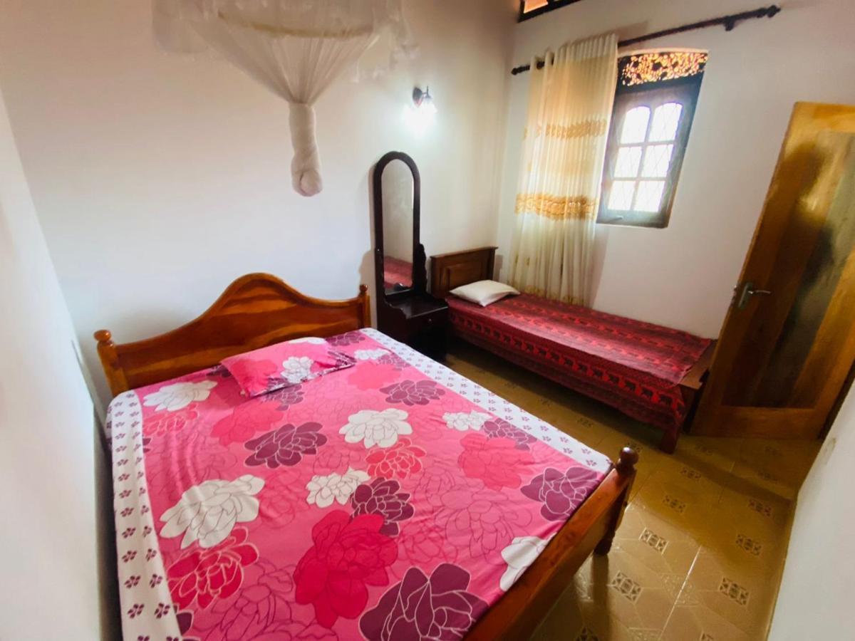 Colonial Bungalow Тангалла Экстерьер фото
