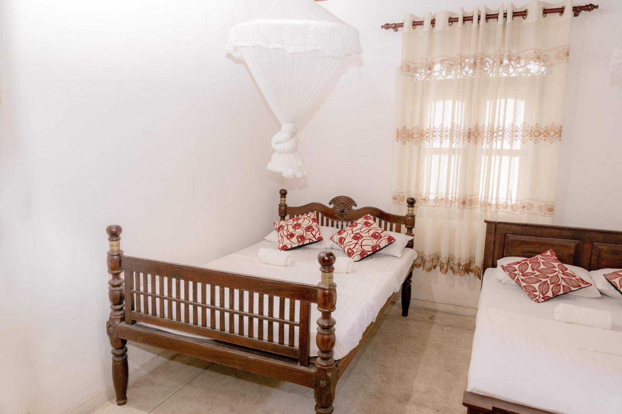 Colonial Bungalow Тангалла Экстерьер фото