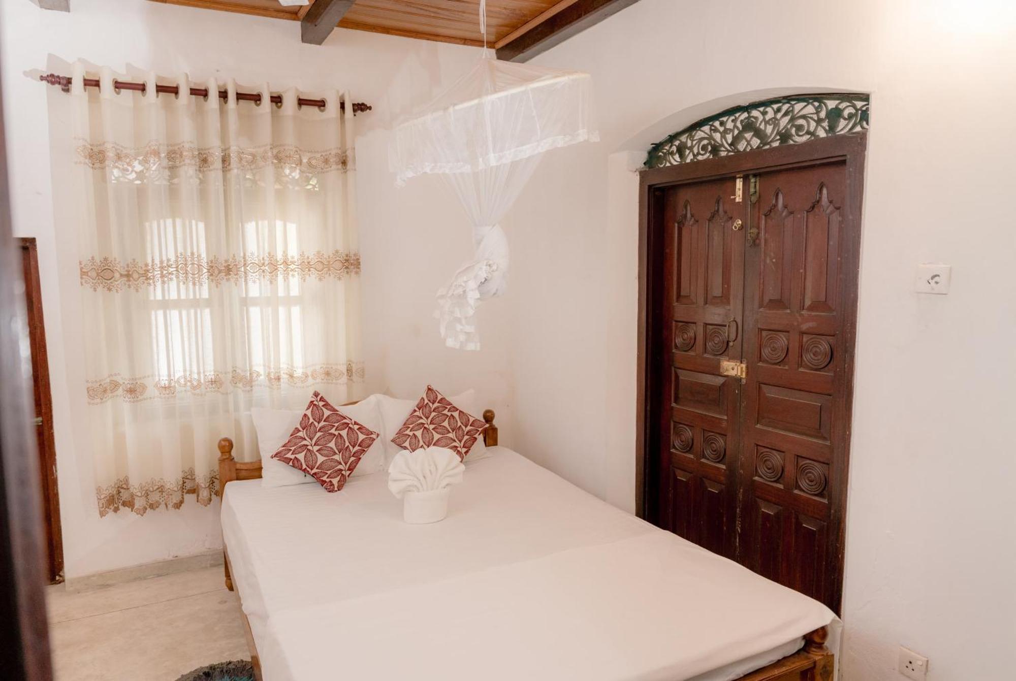 Colonial Bungalow Тангалла Экстерьер фото